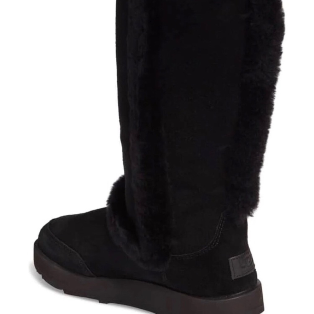 Boot - Picture 3 of 6